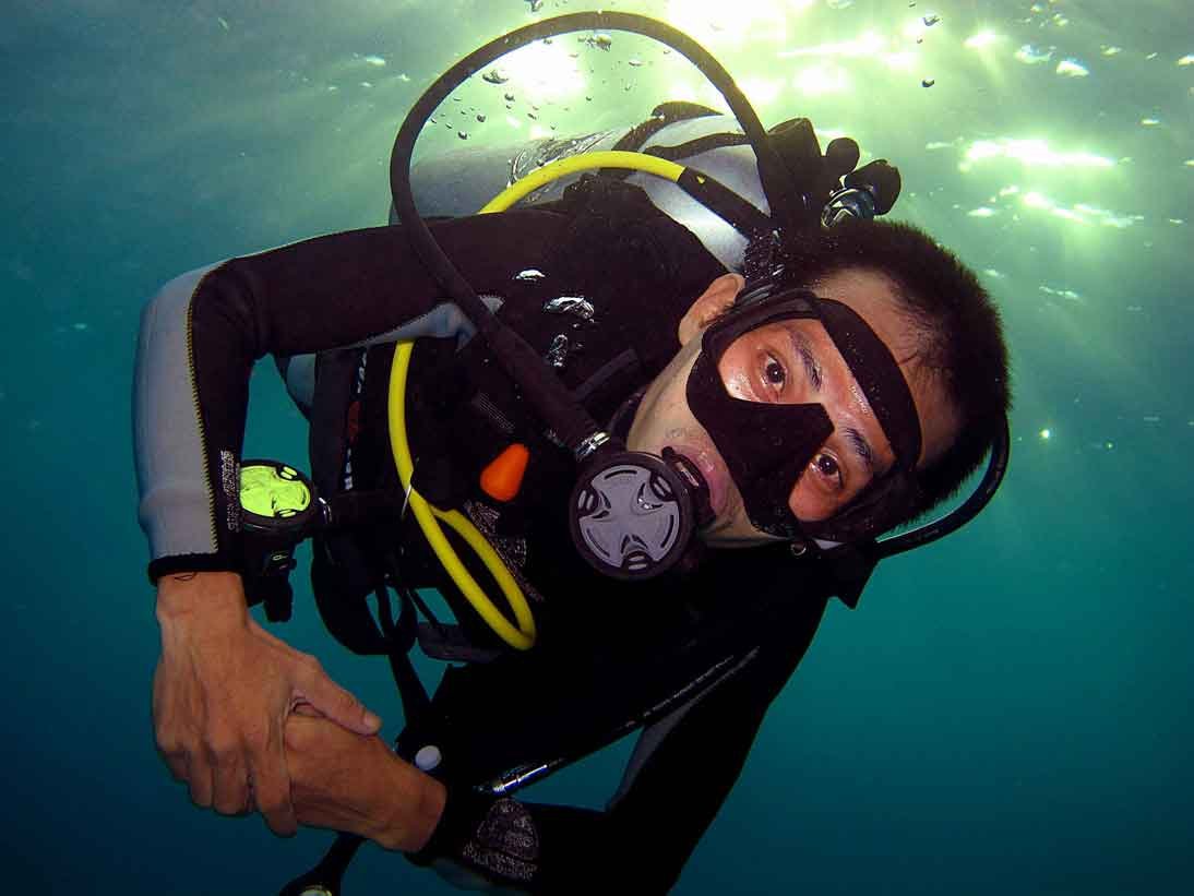 divemaster-course-package-padi-go-pro-amed-bali-diversity-best deals