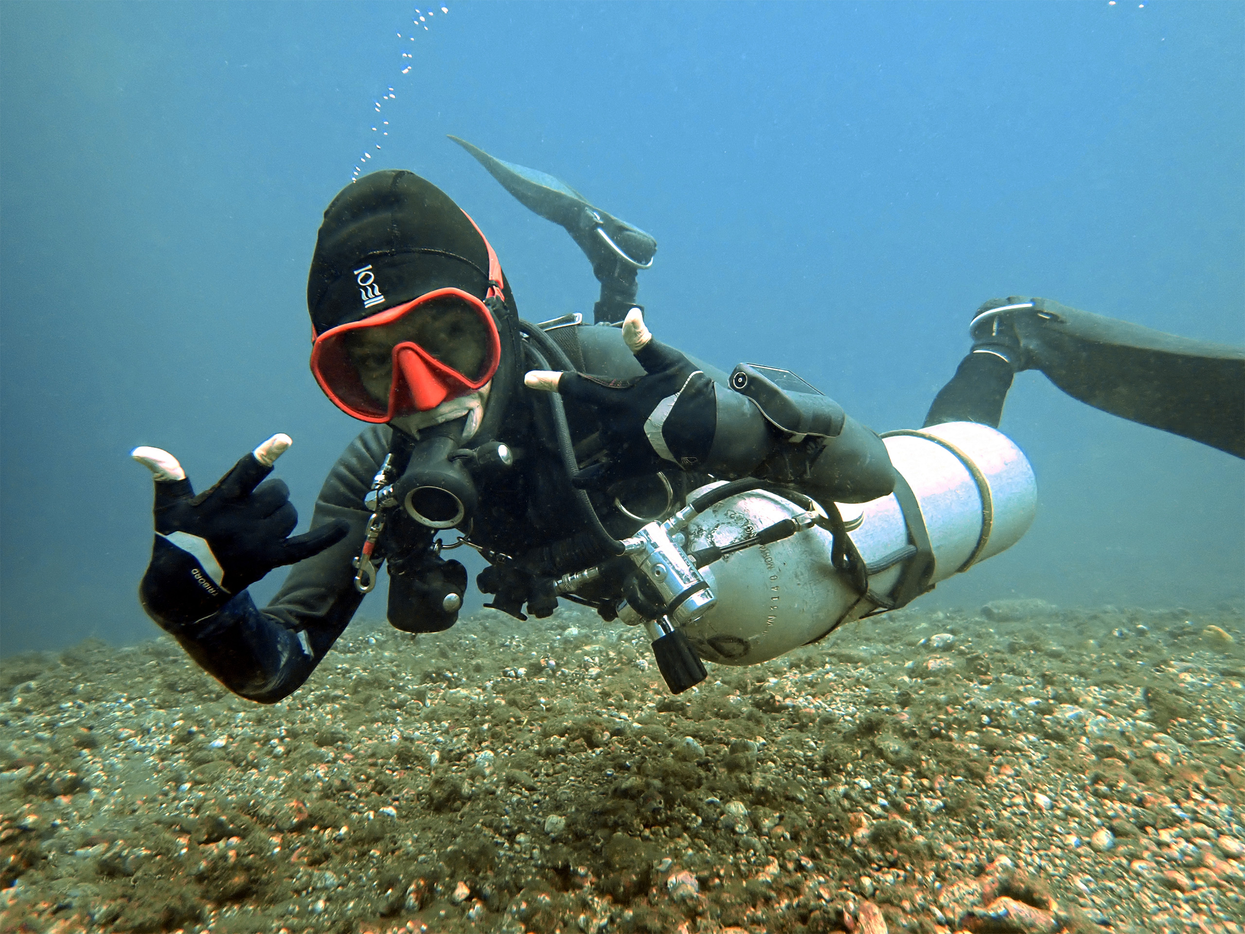 Train with expert instructors and experience the comfort and control of sidemount diving in Bali.