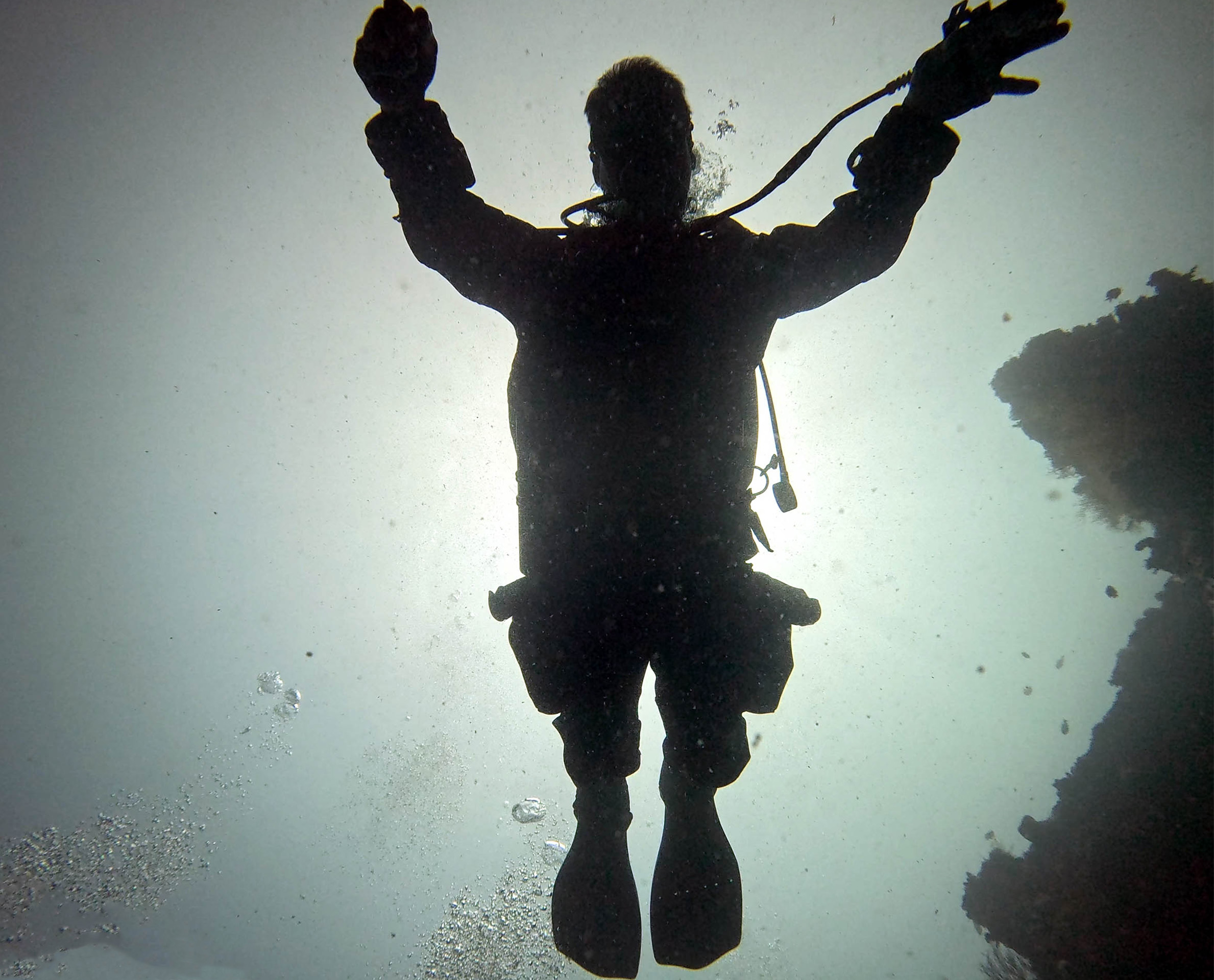 Bali Diversity’s PADI Tec 40 training emphasizes accurate gas planning and management in technical dives.