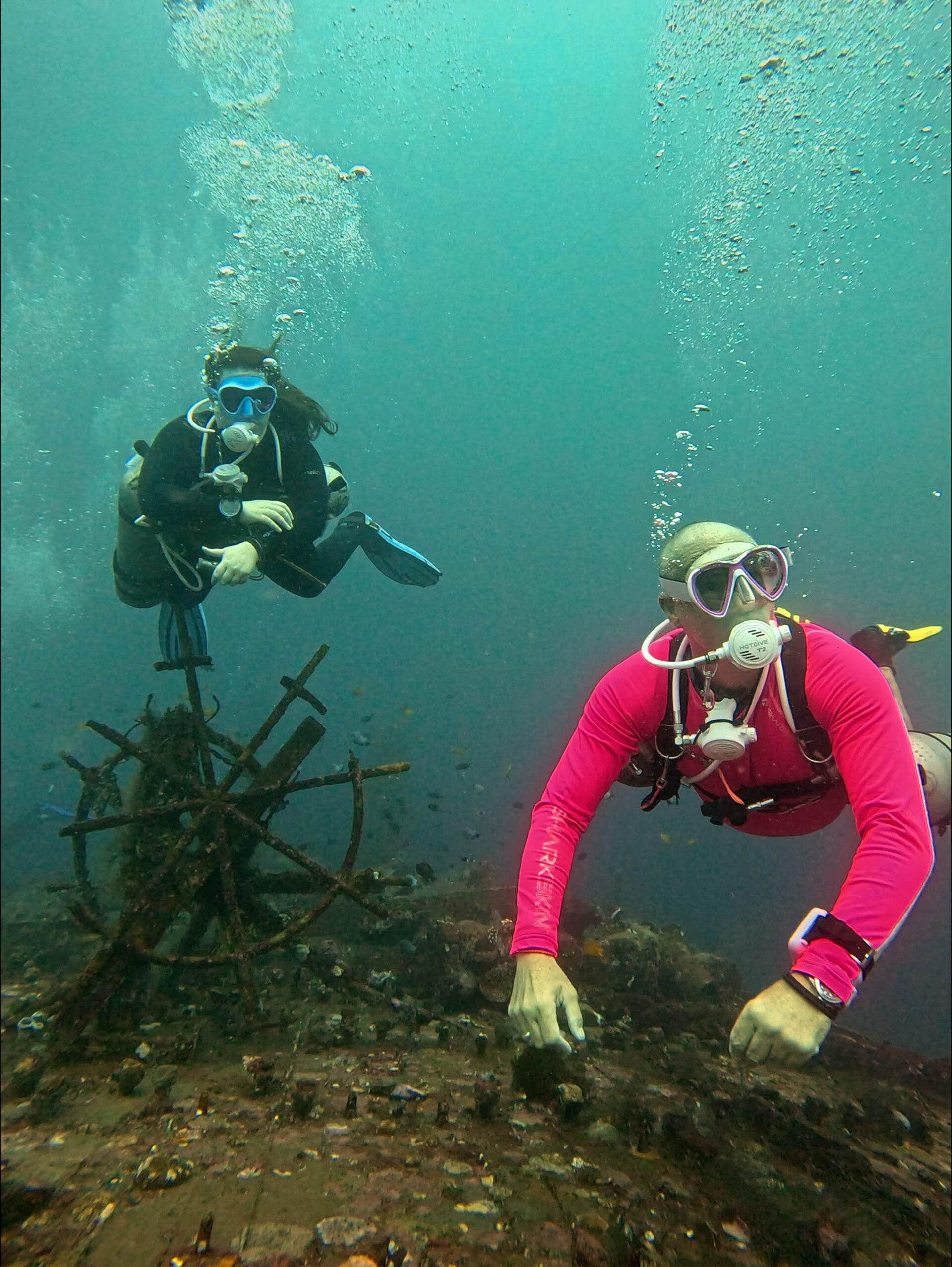 Advanced team procedures and discipline are central to wreck diving during the PADI Tec 50 course at Bali Diversity.
