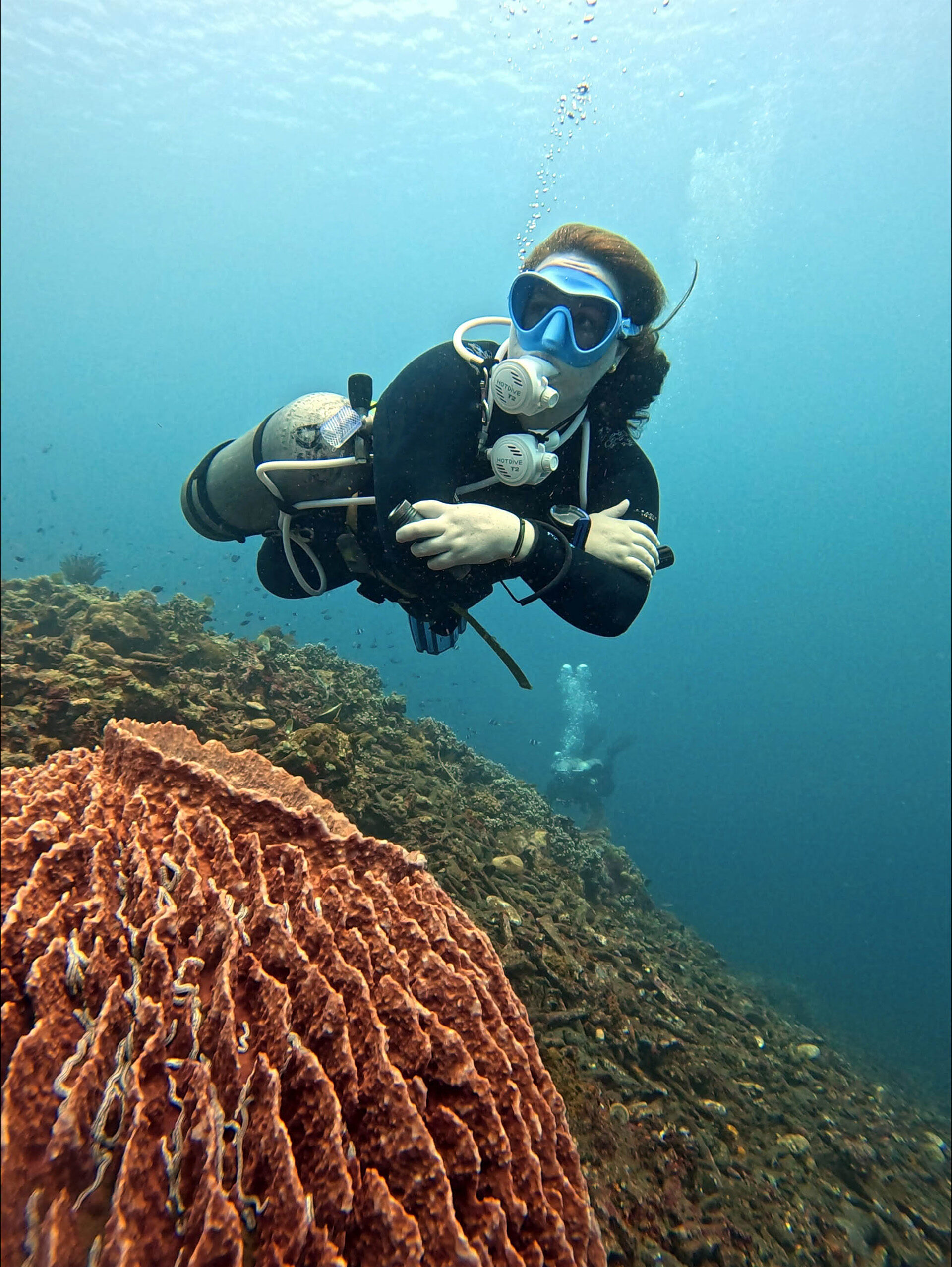 Master buoyancy, control, and awareness as part of your professional PADI training.